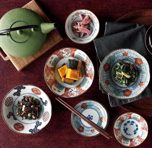 复古风餐具太有味道,瞬间提升用餐格调